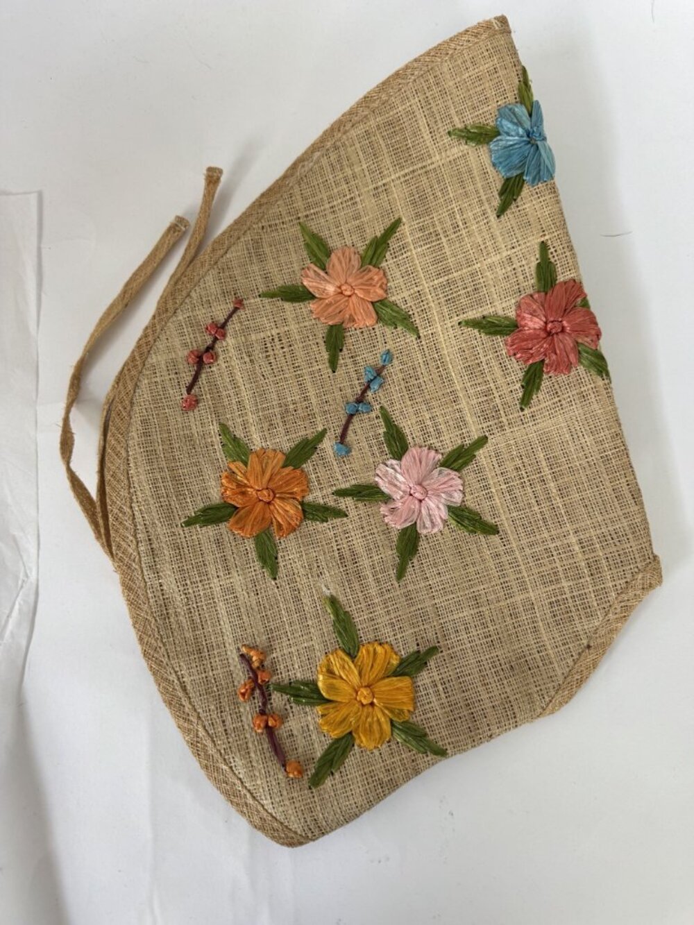 Handmade Raffia Straw Hat With Embroidered Floral Design & Chin Tie Vintage Phil - Picture 7 of 16